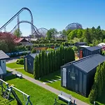 & Ferienpark *